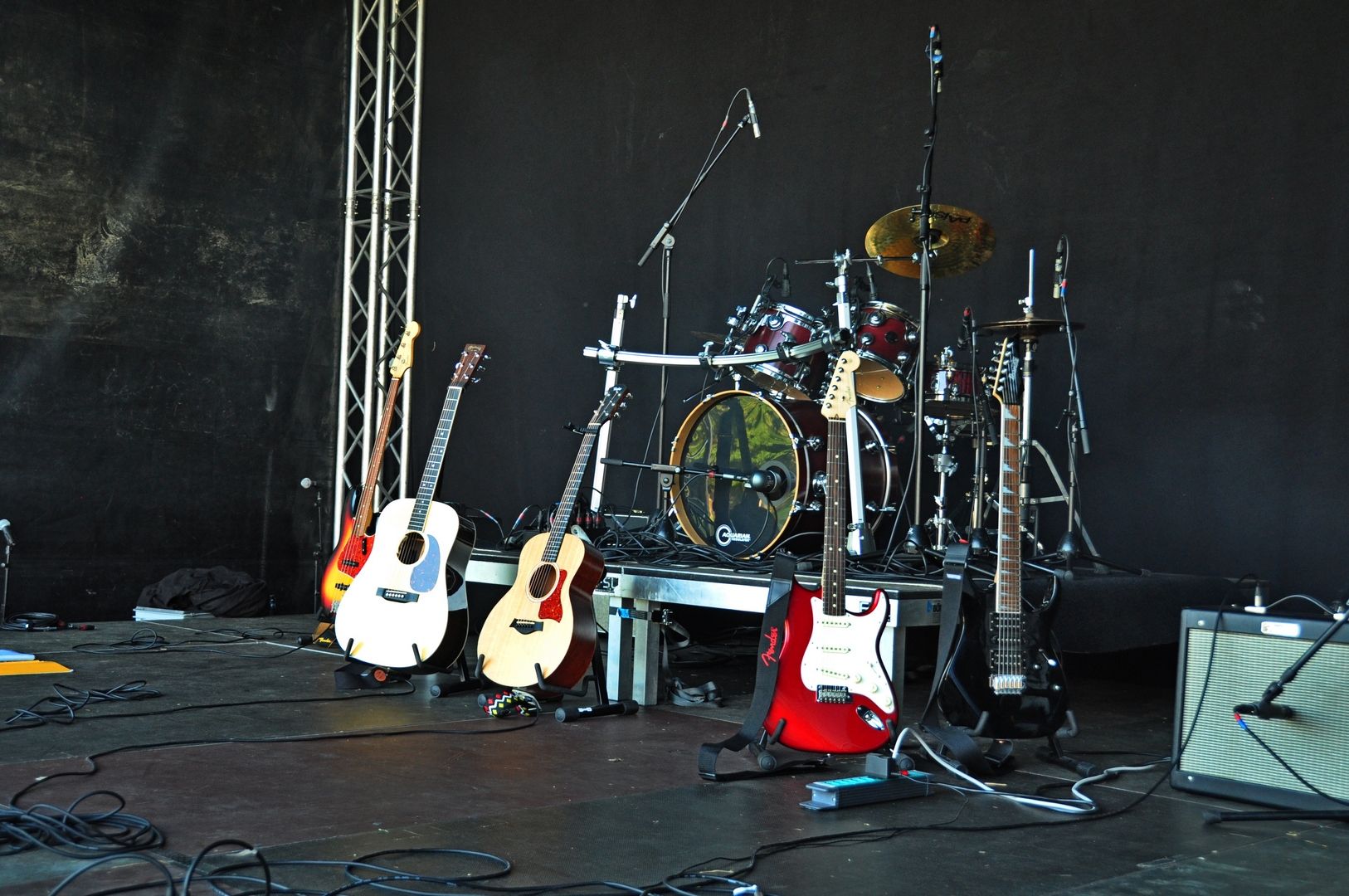 TOMSSONIC Wädi Begegnungsfest 2019 Instrumente
